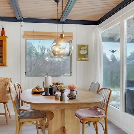 3 Bedroom Awesome In 펜션