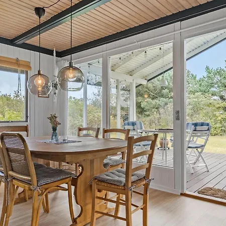 펜션 3 Bedroom Awesome In *